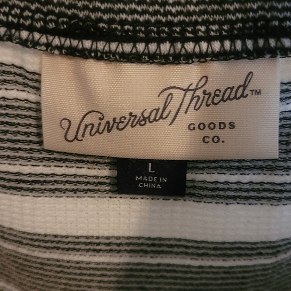 Spaghetti strap black and white dress, like new. Size Large, Universal Thread. - Picture 1 of 3